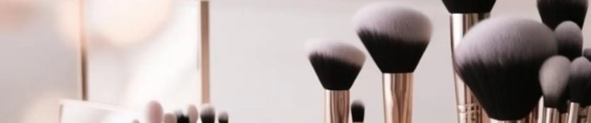 مكياج background